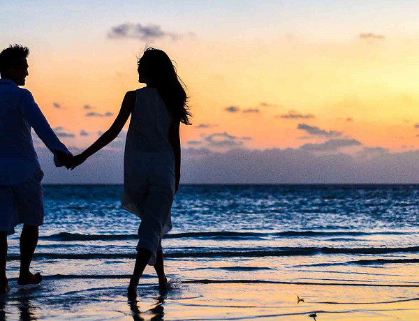 5 reasons to not skip your honeymoon