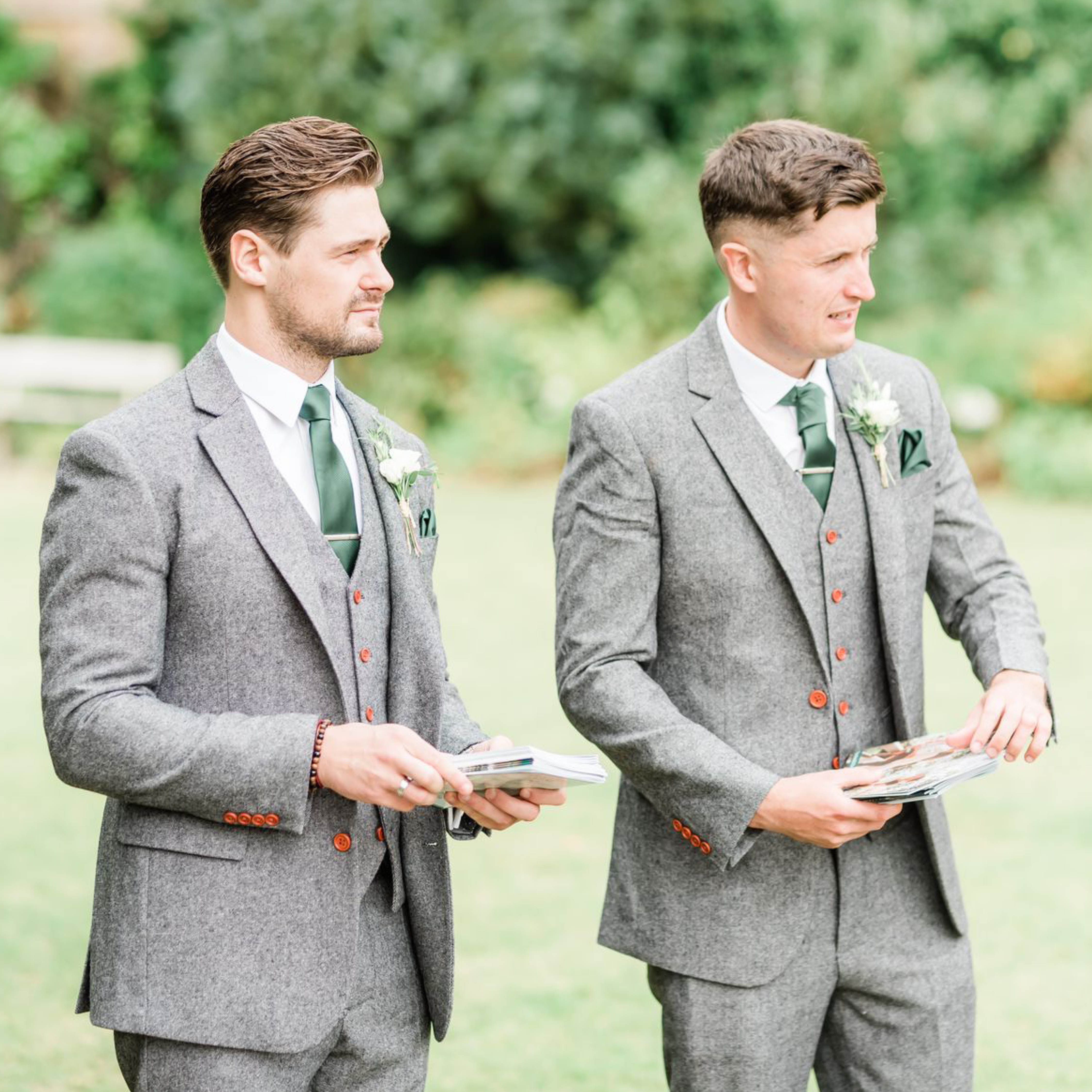 How to pick the perfect groomsmen for your wedding, wedding reception