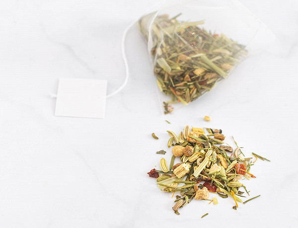 On a Pre-Wedding Health Kick? Reasons to Drink More Herbal Tea