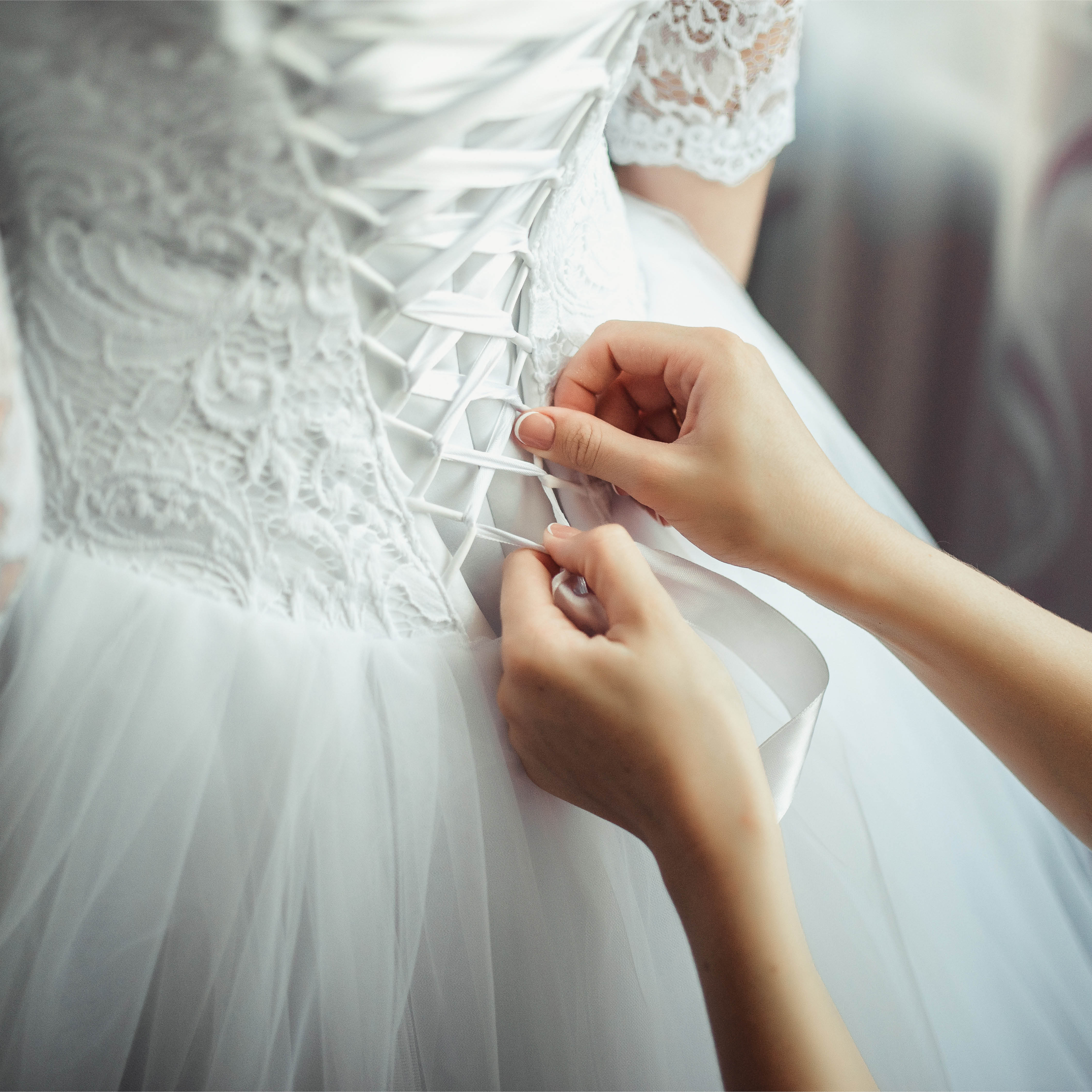 Tips for Designing a Classic Wedding Day, classic wedding dress